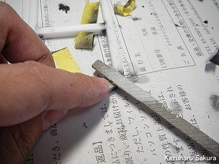 タミヤ ハイラックス・ハイリフト製作記 ～ 荷台の鳥居の製作 ～ ヤスリで仕上げ